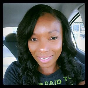 Meet your Posher, Nakia